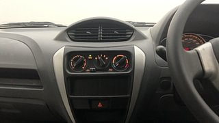 Used 2015 Maruti Suzuki Alto 800 Lxi Petrol Manual interior MUSIC SYSTEM & AC CONTROL VIEW