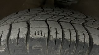Used 2015 Maruti Suzuki Alto 800 Lxi Petrol Manual tyres RIGHT FRONT TYRE TREAD VIEW
