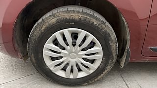 Used 2018 Maruti Suzuki Dzire [2017-2020] VDi AMT Diesel Automatic tyres LEFT FRONT TYRE RIM VIEW