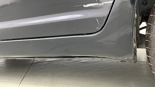 Used 2010 Maruti Suzuki Swift [2007-2011] LXi Petrol Manual dents MINOR SCRATCH