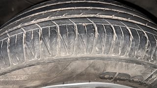 Used 2021 Kia Sonet HTX 1.0 iMT Petrol Manual tyres RIGHT FRONT TYRE TREAD VIEW