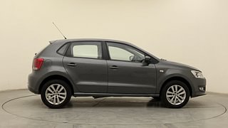 Used 2014 Volkswagen Polo [2010-2014] Highline1.2L (P) Petrol Manual exterior RIGHT SIDE VIEW