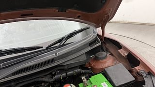 Used 2018 Maruti Suzuki Dzire [2017-2020] VDi AMT Diesel Automatic engine ENGINE LEFT SIDE HINGE & APRON VIEW