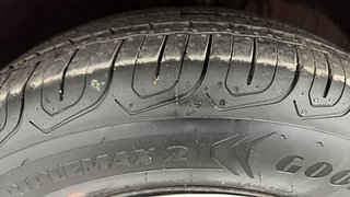 Used 2011 Volkswagen Polo [2010-2014] Trendline 1.2L (P) Petrol Manual tyres LEFT FRONT TYRE TREAD VIEW