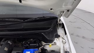 Used 2021 Hyundai New i20 Asta 1.0 Turbo IMT Petrol Manual engine ENGINE LEFT SIDE HINGE & APRON VIEW