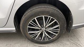 Used 2021 Volkswagen Vento Highline 1.0L TSI Petrol Manual tyres LEFT REAR TYRE RIM VIEW
