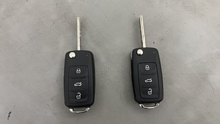 Used 2021 Volkswagen Vento Highline 1.0L TSI Petrol Manual extra CAR KEY VIEW