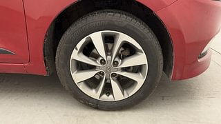 Used 2015 Hyundai Elite i20 [2014-2018] Asta 1.2 Petrol Manual tyres RIGHT FRONT TYRE RIM VIEW