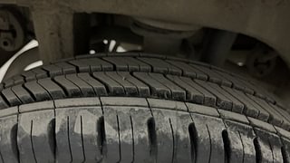 Used 2016 Maruti Suzuki Alto 800 [2012-2016] Lxi Petrol Manual tyres RIGHT REAR TYRE TREAD VIEW
