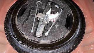Used 2016 Maruti Suzuki Vitara Brezza [2016-2020] ZDi Diesel Manual tyres SPARE TYRE VIEW