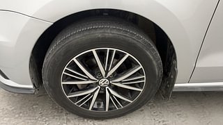 Used 2021 Volkswagen Vento Highline 1.0L TSI Petrol Manual tyres LEFT FRONT TYRE RIM VIEW