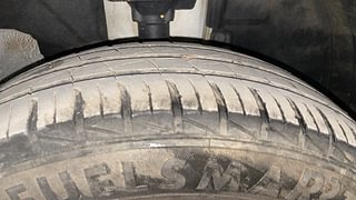 Used 2023 Renault Kwid Climber 1.0l SCE Petrol MT Dual Tone Petrol Manual tyres RIGHT FRONT TYRE TREAD VIEW