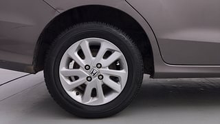 Used 2014 Honda Mobilio [2014-2017] V Diesel Diesel Manual tyres RIGHT REAR TYRE RIM VIEW