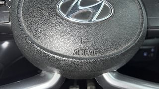 Used 2021 Hyundai New i20 Asta 1.0 Turbo IMT Petrol Manual top_features Airbags