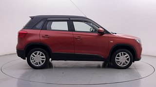 Used 2016 Maruti Suzuki Vitara Brezza [2016-2020] ZDi Diesel Manual exterior RIGHT SIDE VIEW