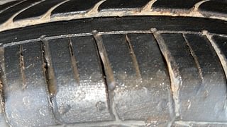 Used 2021 Hyundai Grand i10 Nios Sportz 1.2 Kappa VTVT Petrol Manual tyres LEFT FRONT TYRE TREAD VIEW