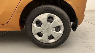 Used 2018 Tata Tiago [2016-2020] XTA Petrol Automatic tyres LEFT REAR TYRE RIM VIEW