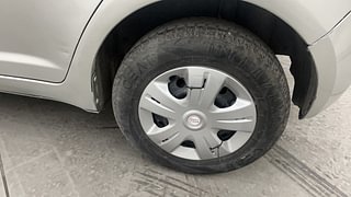 Used 2011 Maruti Suzuki Swift [2007-2011] VXi Petrol Manual tyres LEFT REAR TYRE RIM VIEW