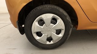 Used 2018 Tata Tiago [2016-2020] XTA Petrol Automatic tyres RIGHT REAR TYRE RIM VIEW
