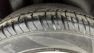 Used 2011 Volkswagen Polo [2010-2014] Trendline 1.2L (P) Petrol Manual tyres RIGHT REAR TYRE TREAD VIEW