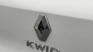 Used 2021 renault Kwid 1.0 RXT Opt Petrol Manual top_features Rear camera
