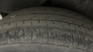 Used 2011 Maruti Suzuki Swift [2007-2011] VXi Petrol Manual tyres RIGHT REAR TYRE TREAD VIEW