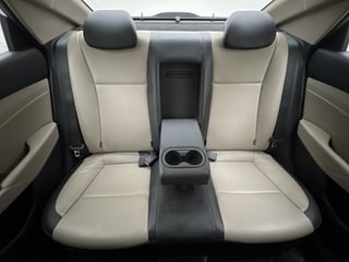 Used 2019 Hyundai Verna [2017-2020] 1.6 VTVT SX (O) AT Petrol Automatic interior REAR SEAT CONDITION VIEW