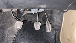 Used 2014 Honda Mobilio [2014-2017] V Diesel Diesel Manual interior PEDALS VIEW