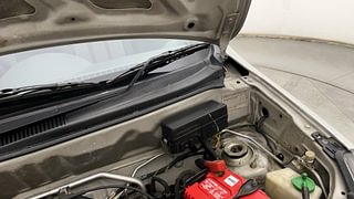 Used 2016 Maruti Suzuki Alto 800 [2012-2016] Lxi Petrol Manual engine ENGINE LEFT SIDE HINGE & APRON VIEW