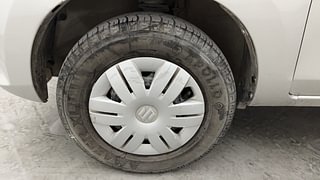 Used 2016 Maruti Suzuki Alto 800 [2012-2016] Lxi Petrol Manual tyres LEFT FRONT TYRE RIM VIEW