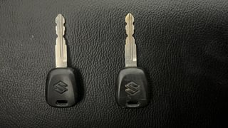 Used 2011 Maruti Suzuki Swift [2007-2011] VXi Petrol Manual extra CAR KEY VIEW