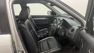 Used 2011 Maruti Suzuki Swift [2007-2011] VXi Petrol Manual interior RIGHT SIDE FRONT DOOR CABIN VIEW