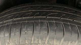 Used 2013 Maruti Suzuki Swift [2011-2017] ZXi Petrol Manual tyres LEFT REAR TYRE TREAD VIEW
