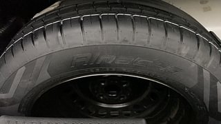 Used 2023 Toyota Glanza G E-CNG Petrol+cng Manual tyres SPARE TYRE VIEW