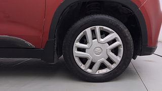 Used 2016 Maruti Suzuki Vitara Brezza [2016-2020] ZDi Diesel Manual tyres RIGHT FRONT TYRE RIM VIEW