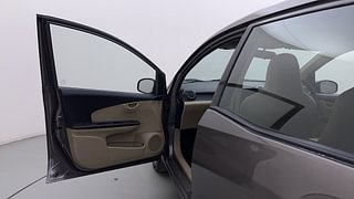 Used 2014 Honda Mobilio [2014-2017] V Diesel Diesel Manual interior LEFT FRONT DOOR OPEN VIEW
