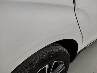 Used 2021 Mahindra Marazzo M6 Plus 8str Diesel Manual dents MINOR SCRATCH