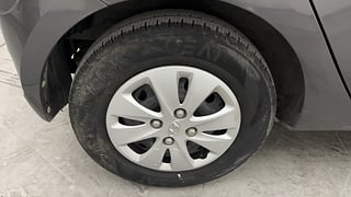 Used 2012 Hyundai i10 [2010-2016] Sportz 1.2 Petrol Petrol Manual tyres RIGHT REAR TYRE RIM VIEW