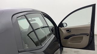 Used 2012 Hyundai i10 [2010-2016] Sportz 1.2 Petrol Petrol Manual interior RIGHT FRONT DOOR OPEN VIEW