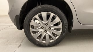 Used 2018 Maruti Suzuki Baleno [2015-2019] Alpha AT Petrol Petrol Automatic tyres RIGHT REAR TYRE RIM VIEW