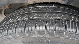 Used 2019 Renault Kwid [2015-2019] RXL Petrol Manual tyres LEFT REAR TYRE TREAD VIEW