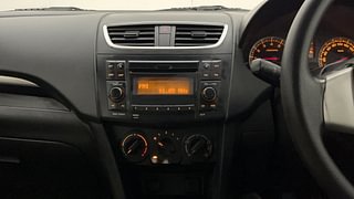 Used 2016 Maruti Suzuki Swift [2011-2017] VXi Petrol Manual interior MUSIC SYSTEM & AC CONTROL VIEW