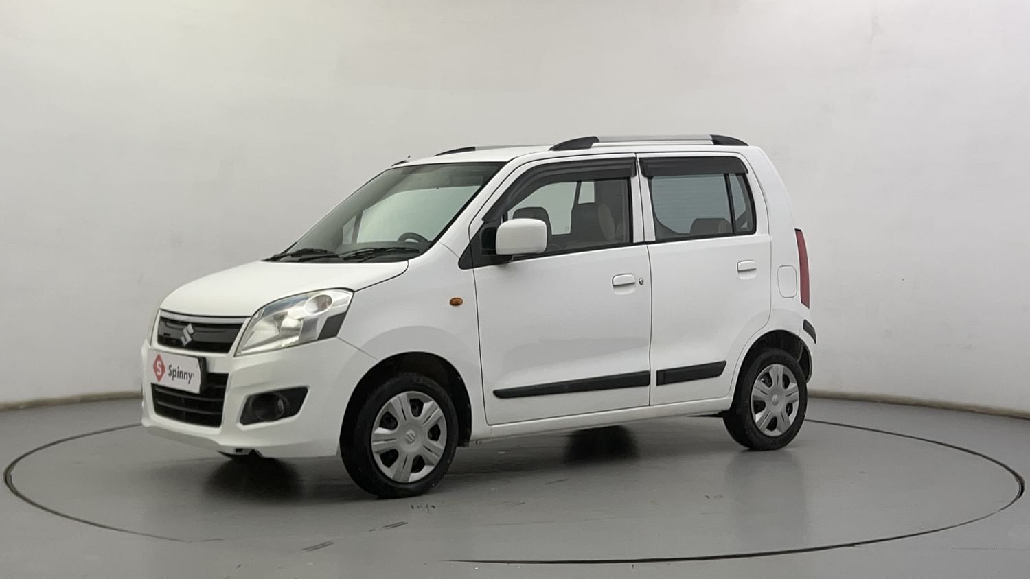 LEFT FRONT CORNER VIEW