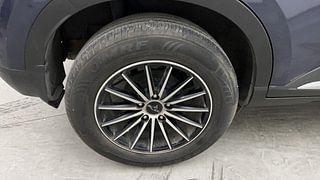 Used 2021 Hyundai Venue [2019-2022] SX 1.0  Turbo iMT Petrol Manual tyres RIGHT REAR TYRE RIM VIEW