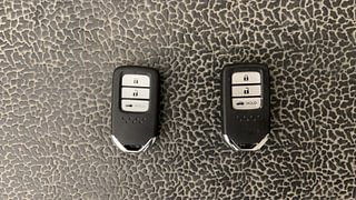 Used 2022 Honda Amaze 1.2 VX i-VTEC Petrol Manual extra CAR KEY VIEW
