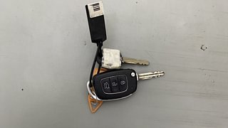 Used 2015 Hyundai Elite i20 [2014-2018] Sportz 1.2 Petrol Manual extra CAR KEY VIEW