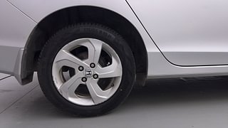 Used 2014 Honda City VX CVT Petrol Automatic tyres RIGHT REAR TYRE RIM VIEW