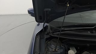 Used 2018 Maruti Suzuki Baleno [2015-2019] Delta Petrol Petrol Manual engine ENGINE RIGHT SIDE HINGE & APRON VIEW