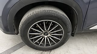 Used 2021 Hyundai Venue [2019-2022] SX 1.0  Turbo iMT Petrol Manual tyres LEFT FRONT TYRE RIM VIEW