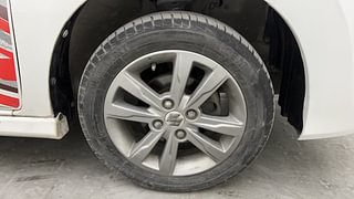 Used 2014 Maruti Suzuki Stingray [2013-2019] VXi Petrol Manual tyres RIGHT FRONT TYRE RIM VIEW